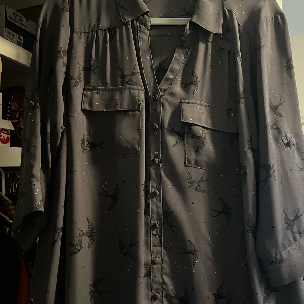 Torrid (2) tops gray with swallows and other black size 0/L
